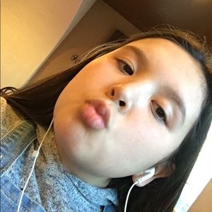 Meet your Posher, Lelah